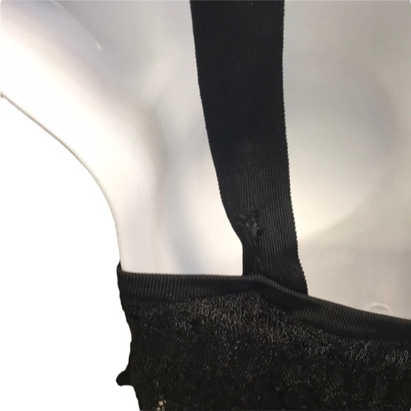 WHBM Tiered Blouse - Picture 3 of 3